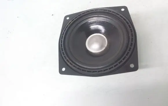 BMW 7 E38 Rear door speaker 8352686