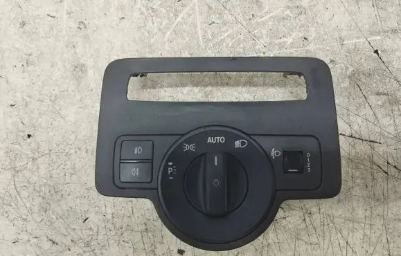 Mercedes-Benz Vito Viano W447 Light switch A4476891139