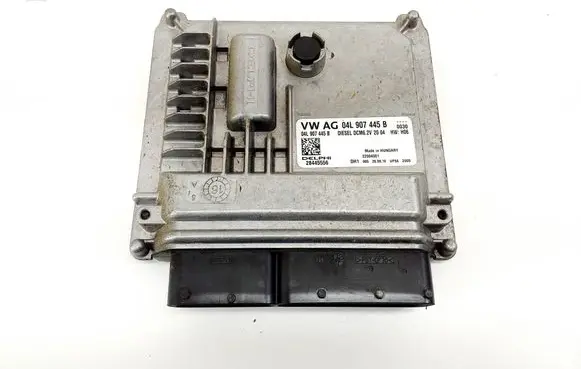 Skoda Octavia Mk3 (5E) Engine control unit/module 04L907445B