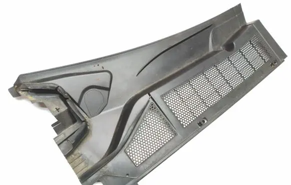 Opel Astra L Wiper trim 9834934080 9831551280