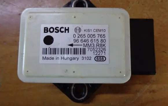 Peugeot 508 ESP acceleration yaw rate sensor 9664661580
