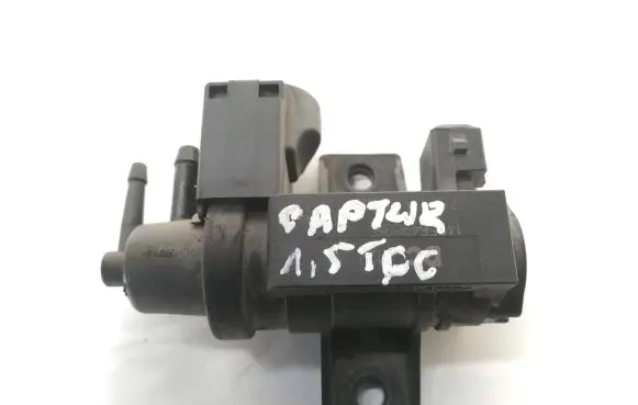 Renault Captur Turbo solenoid valve 149564959R