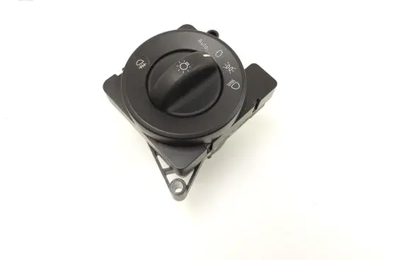 Mercedes-Benz Sprinter W906 Light switch A9069052501 6147058