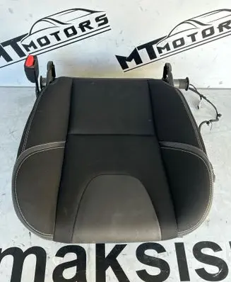 Volvo V40 Front driver seat 21063330 930621112 31379413