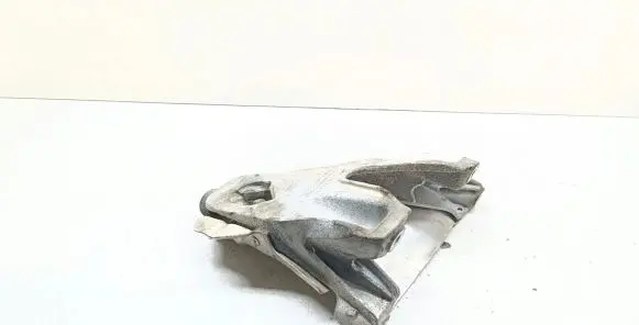 BMW X5 F15 Engine mounting bracket 6864614 22116864614