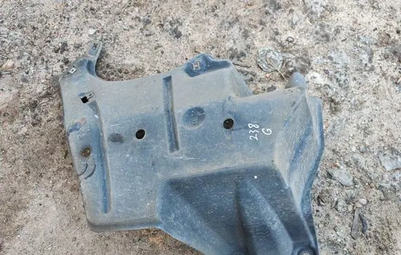 Audi A6 S6 C7 4G Other under body part 4G0825219B 4G0825219