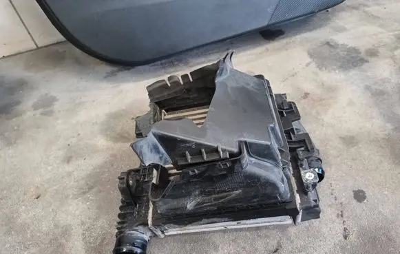 Opel Astra L Intercooler radiator 788LLWW 08647992960