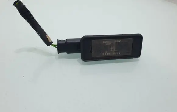 Peugeot 2008 I Number plate light 9682403680