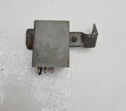 Mercedes-Benz E W124 Other relay 2018200205 58218002
