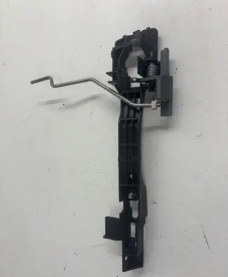 Honda CR-V Front door exterior handle/bracket 