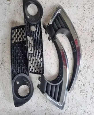 Saab 9-5 Under headlight/headlamp trim 12758628