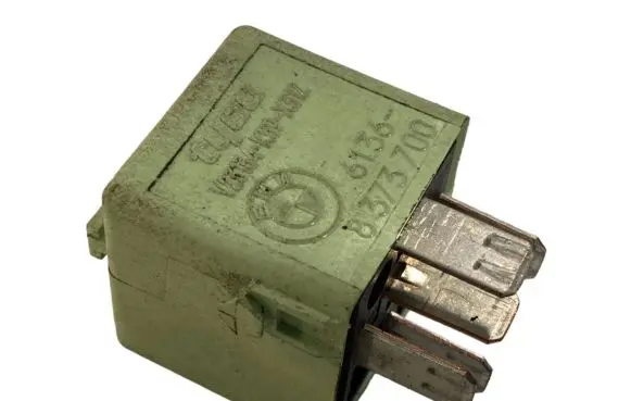 BMW 5 E39 Other relay 8373700 61368373700