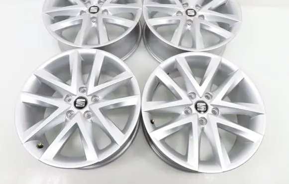 Mercedes-Benz EQB R17 alloy rim 5FJ601025
