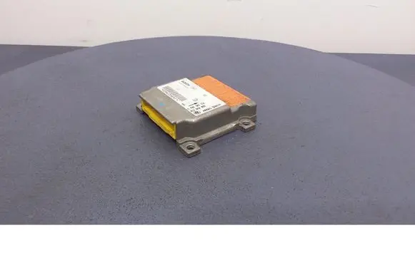 Volkswagen PASSAT B5 Airbag control unit/module 0285001174