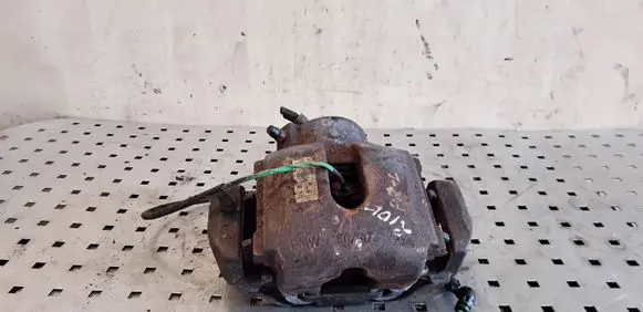 BMW X3 E83 Front brake caliper