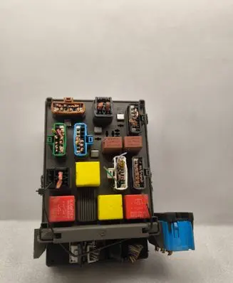 Renault Laguna II Comfort/convenience module 8200228560 33393801