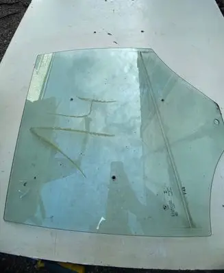 BMW X1 F48 F49 Rear side window 43R011003 E005875