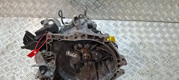 Citroen Berlingo Manual 5 speed gearbox S27647666 20DP33