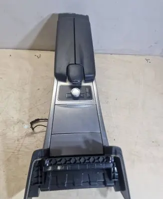 Mercedes-Benz E W212 Armrest