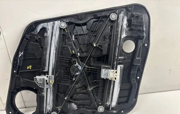 KIA Sportage Front window lifting mechanism without motor 82470F1630 92801300100