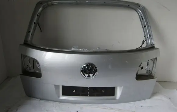 Volkswagen Touareg I Tailgate/trunk/boot lid