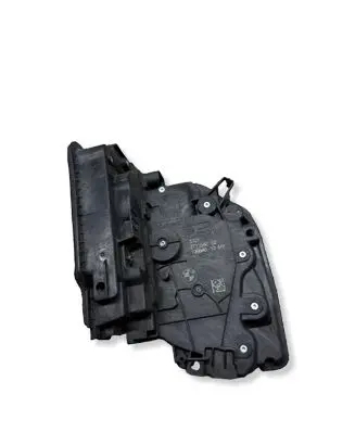BMW X3 G01 Front door lock 27115420 A052111 19864010