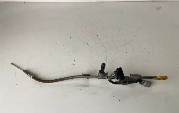 Toyota Avensis T270 Oil level dip stick 