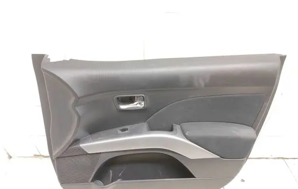 Mitsubishi Outlander Front door card panel trim 7221A772XAQ