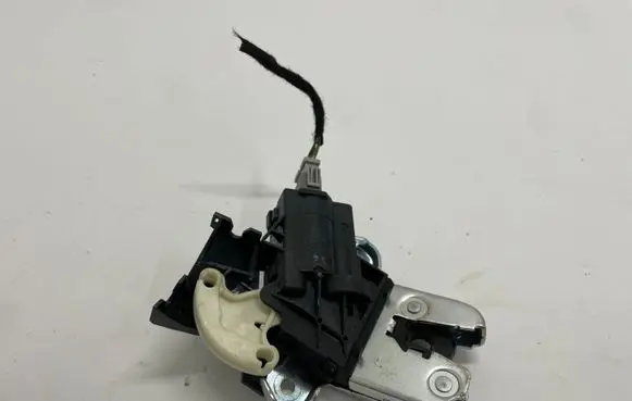 Audi A5 8T 8F Tailgate/trunk/boot lock/catch/latch 4F5827505D