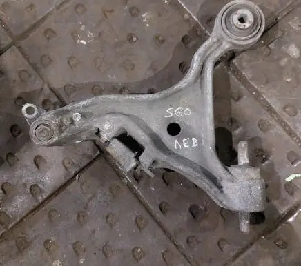 Volvo S60 Front lower control arm/wishbone 9492119