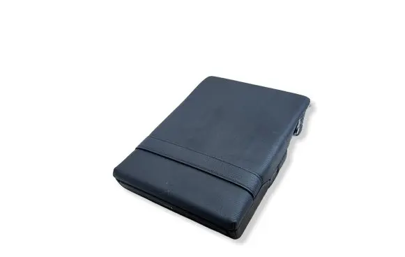 Volvo XC60 Rear seat armrest 