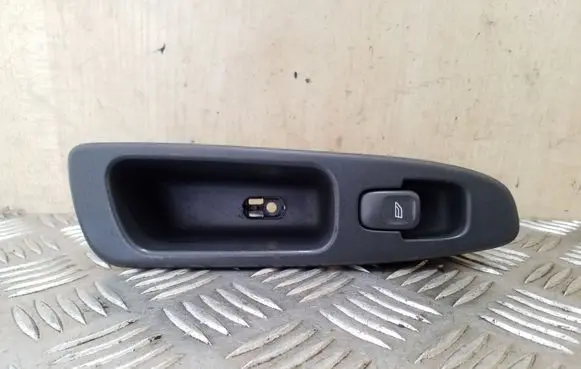 Volvo S40, V40 Electric window control switch 30889757