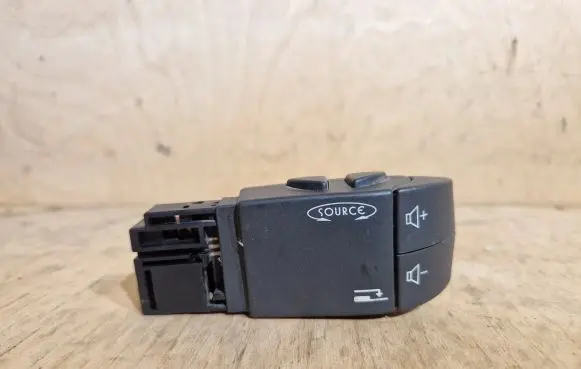 Renault Laguna II Head unit multimedia control 7701049643 34442201AF