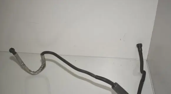 BMW 2 F46 Vacuum line/pipe/hose 8638019 13908638019