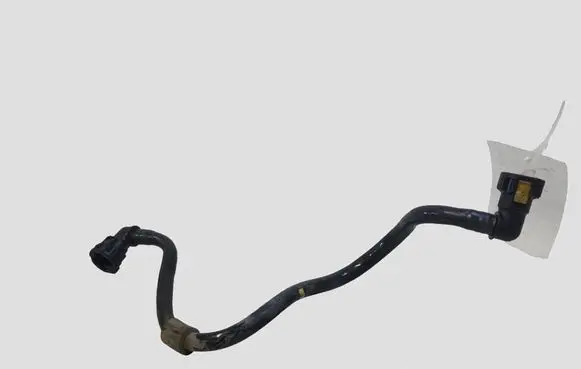 Volvo V40 Gearbox oil cooler pipe/hose 31319342