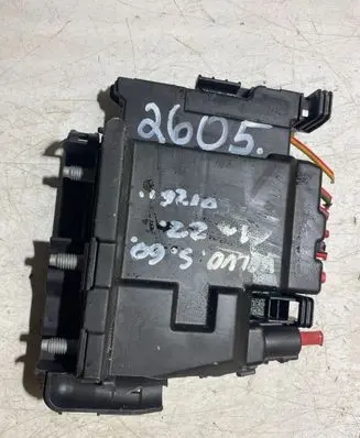 Volvo S60 Fuse module 30659092 005167 K067R
