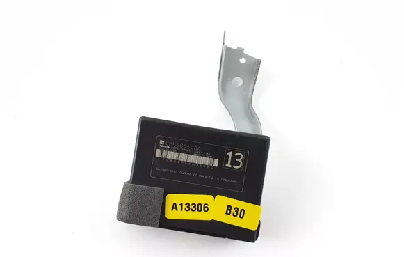 Toyota Prius+ (ZVW40) Immobilizer control unit/module 8978412061 625680000