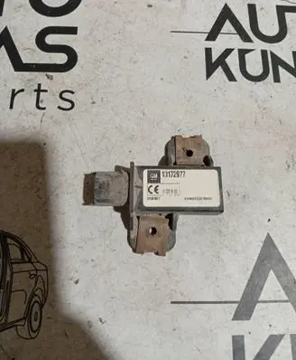 Opel Signum Tire pressure sensor 13172977 050407