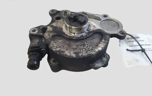 Skoda Octavia Mk2 (1Z) Vacuum pump 03L145112