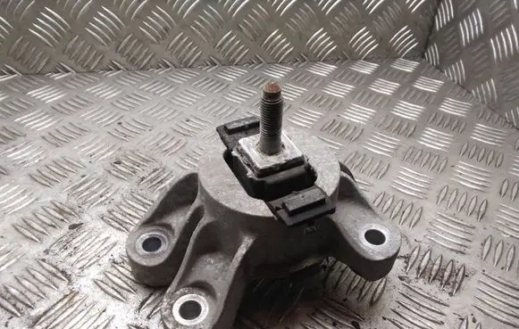 Mini One - Cooper Coupe R56 Gearbox mount 6779806 G2112000