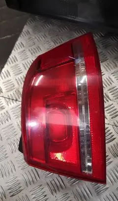 Volkswagen PASSAT B7 Rear/tail lights 3ae945096f