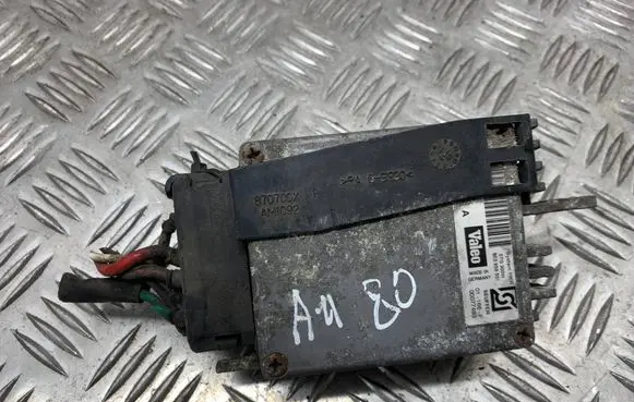 Audi A4 S4 B6 8E 8H Coolant fan relay 8E0959501 00077493 STG300W