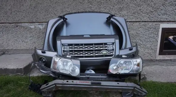 Land Rover Freelander 2 - LR2 Front piece kit 