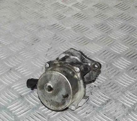 Nissan Note (E11) Vacuum pump 8201005306