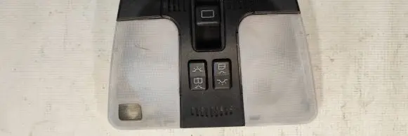 Mercedes-Benz C W202 Front seat light 202820