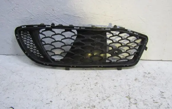 Alfa Romeo Giulia Front bumper lower grill 156170079