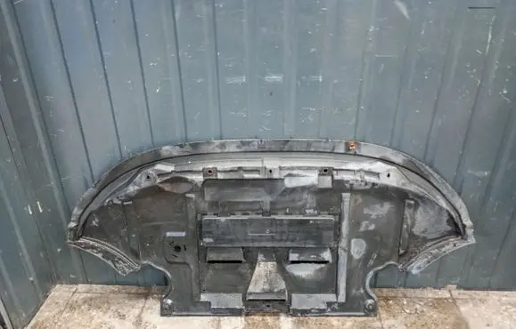 Audi A6 Allroad C5 Engine splash shield/under tray 4z7805462