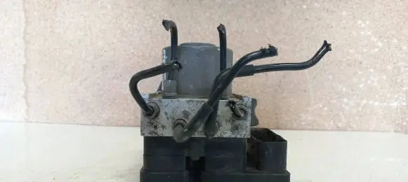 Mazda 3 I ABS Pump 3M512M110GA