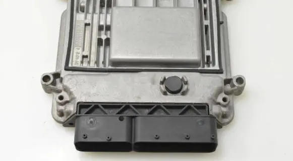 KIA Ceed Engine control unit/module 391102B500