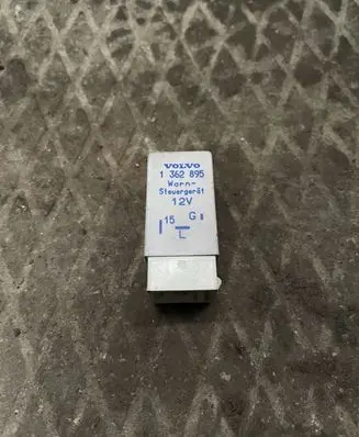 Volvo S70 V70 V70 XC Other relay 1362895 00555200